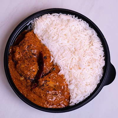 CHICKEN TIKKA MADRAS + STEAMED RICE