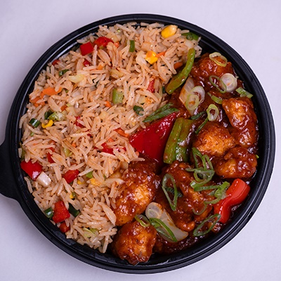CHILLI CHICKEN + VEG FRIED RICE